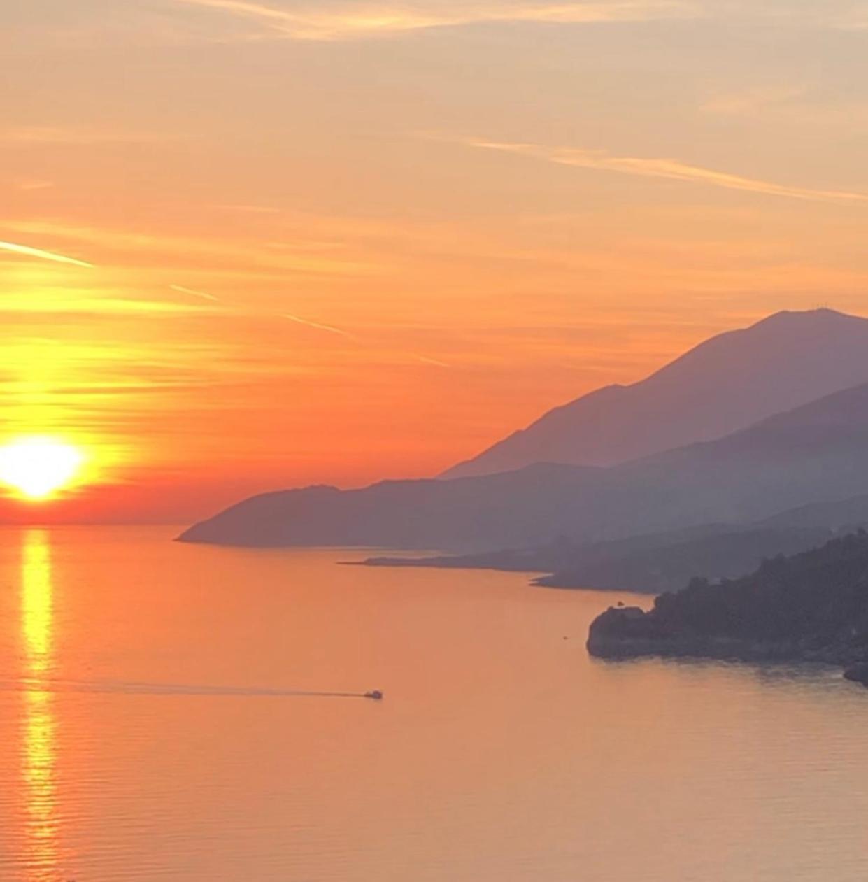 Anassa Suites Himare Luaran gambar