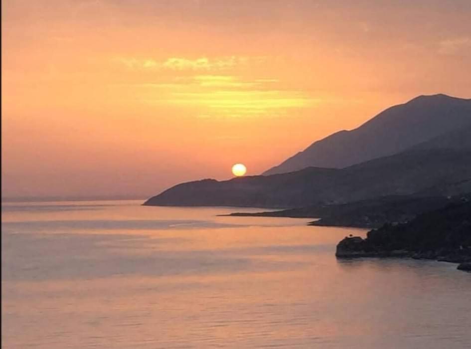 Anassa Suites Himare Luaran gambar