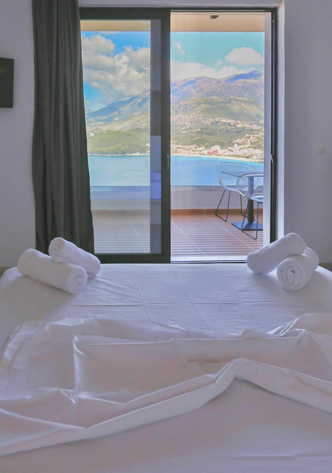Anassa Suites Himare Luaran gambar